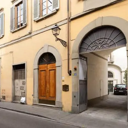 Апартаменты White Флоренция